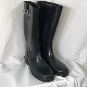 Black rubber rain / winter boots